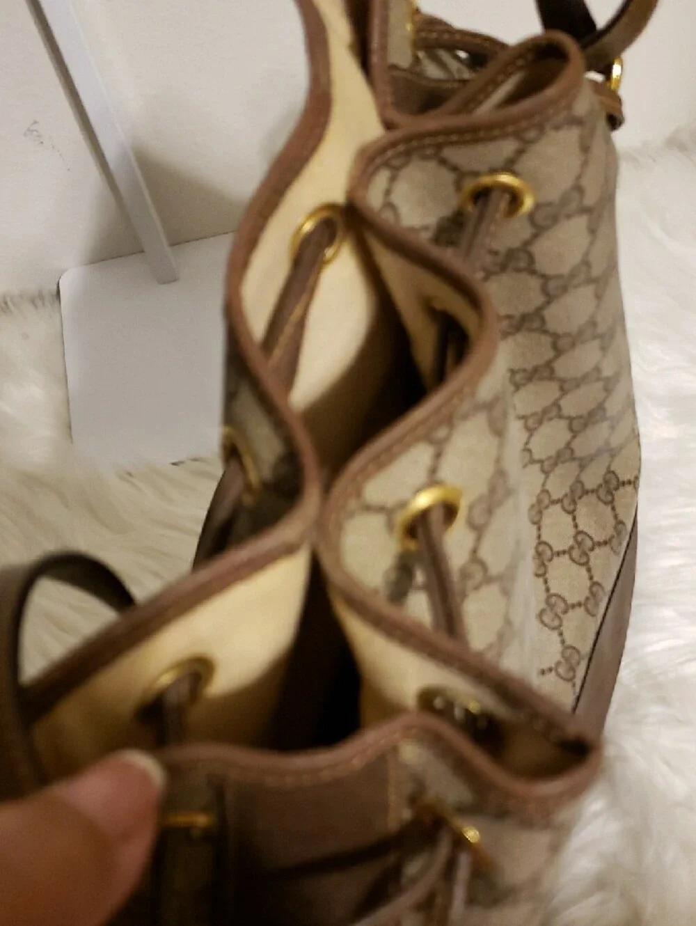 Gucci Beige Monogram Canvas Bucket Bag with Green-Red Stripe - Picture 14 of 16